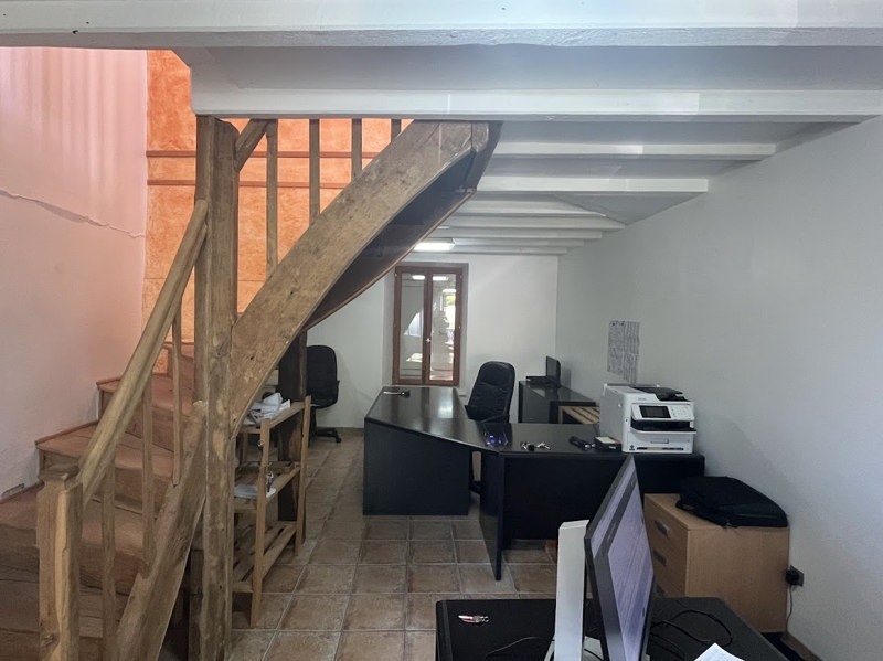 Vente Maison BOURGANEUF - 3 pièces -125 m² - (23400)