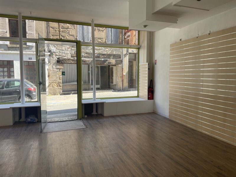 Vente Immeuble BOURGANEUF - -  309,9 m² - (23400)