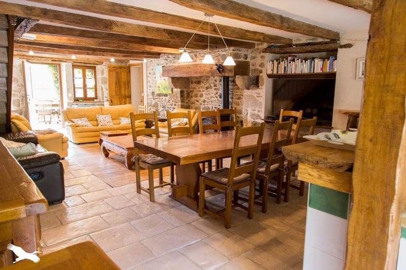 Vente Maison ST HILAIRE LE CHATEAU - 14 pièces -350 m² - (23250)