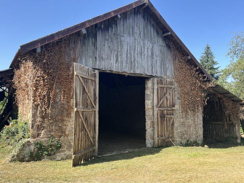 Vente Maison MONTBOUCHER - 4 pièces -106 m² - (23400)