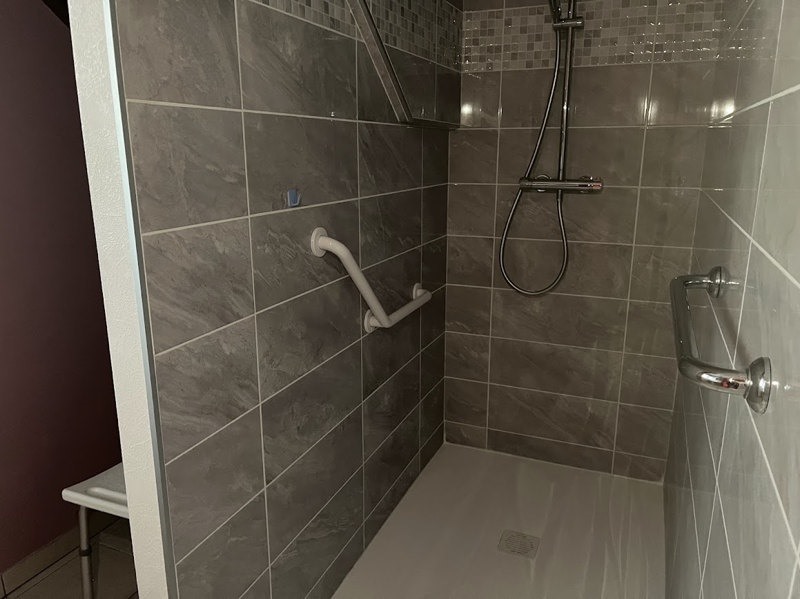 Vente Maison BOURGANEUF - 5 pièces -100 m² - (23400)