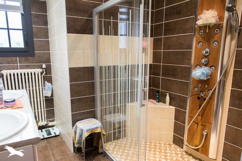 Vente Maison BOURGANEUF - 5 pièces -196 m² - (23400)