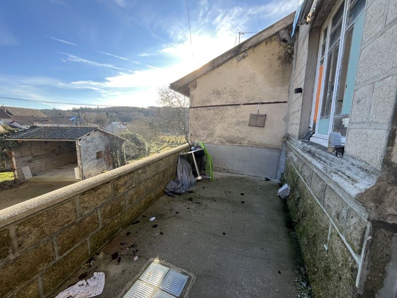 Vente Maison ST MOREIL - 5 pièces -274 m² - (23400)