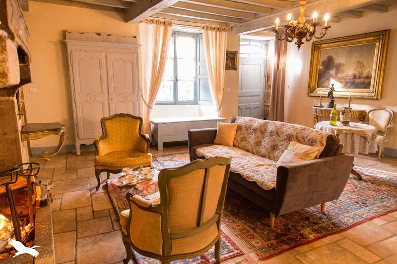 Vente Maison LE MONTEIL AU VICOMTE - 9 pièces -300 m² - (23460)