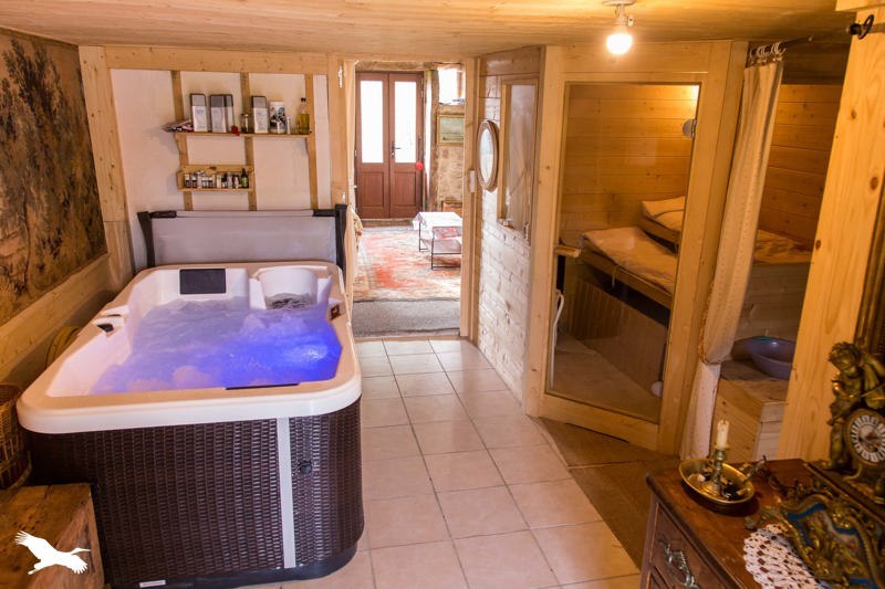 Vente Maison LE MONTEIL AU VICOMTE - 9 pièces -300 m² - (23460)
