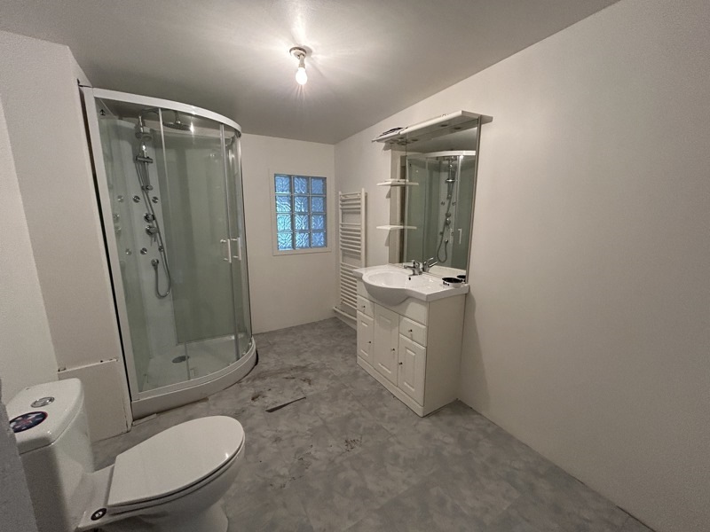 Vente Immeuble BOURGANEUF - -  184 m² - (23400)