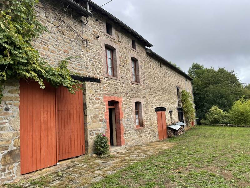 Vente Maison THAURON - 3 pièces -85 m² - (23250)