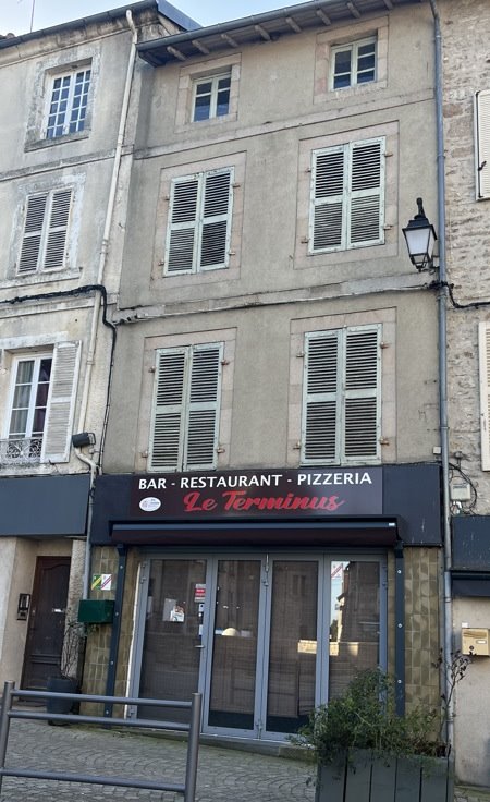 Vente Immeuble BOURGANEUF - -  350 m² - (23400)