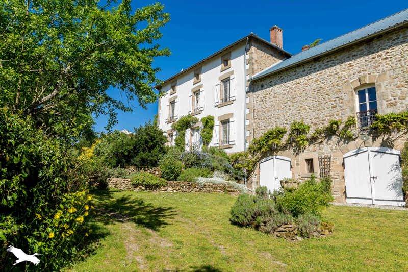 Vente Maison ST DIZIER MASBARAUD - 6 pièces -261 m² - (23400)