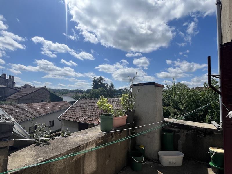 Vente Maison BOURGANEUF - 6 pièces -120 m² - (23400)