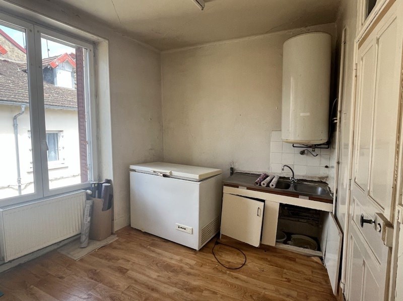 Vente Maison BOURGANEUF - 6 pièces -120 m² - (23400)