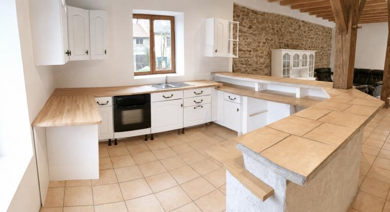 Vente Maison BOURGANEUF - 9 pièces -323 m² - (23400)