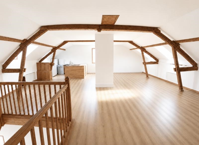 Vente Maison BOURGANEUF - 9 pièces -323 m² - (23400)