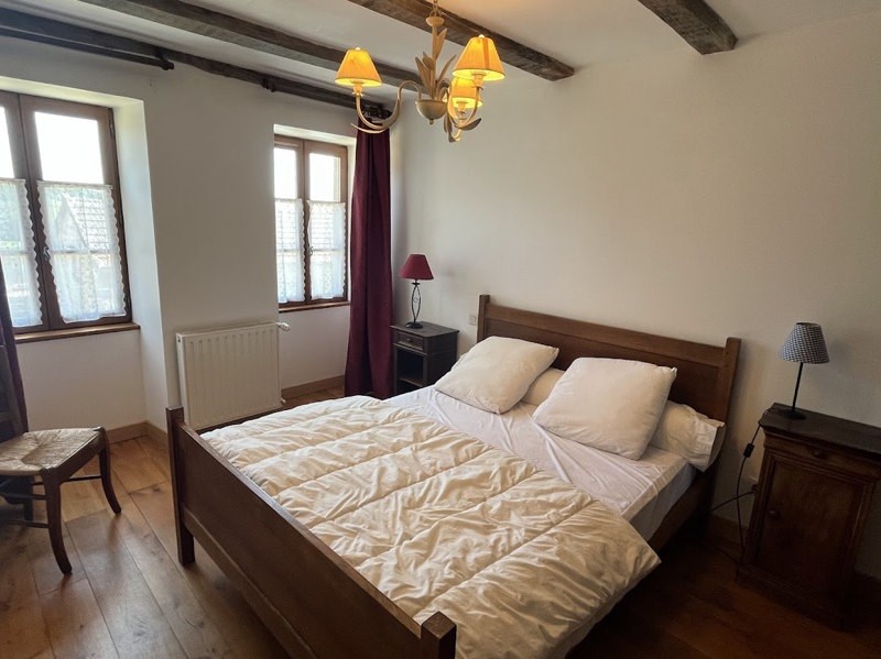 Vente Maison ST HILAIRE LE CHATEAU - 5 pièces -105 m² - (23250)