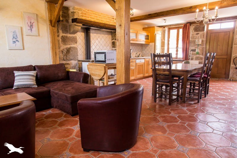 Vente Maison ST HILAIRE LE CHATEAU - 5 pièces -105 m² - (23250)