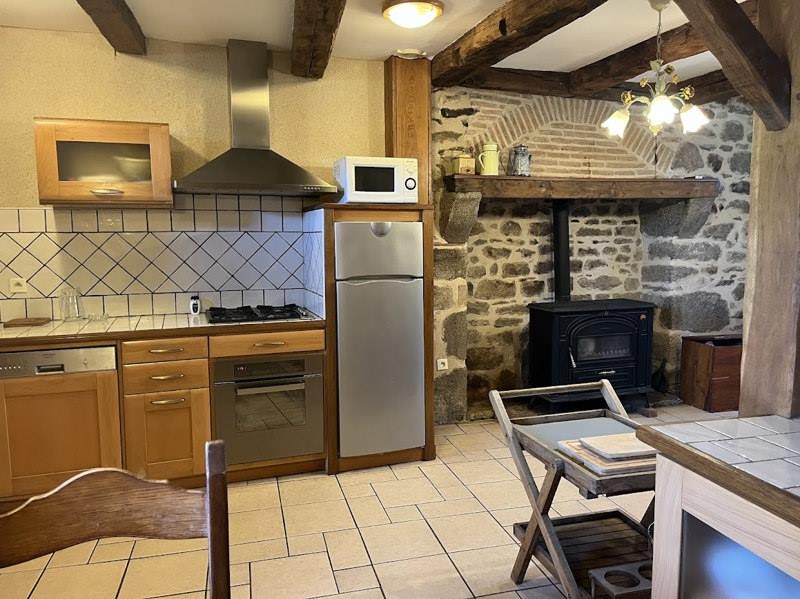 Vente Maison ST HILAIRE LE CHATEAU - 3 pièces -78 m² - (23250)