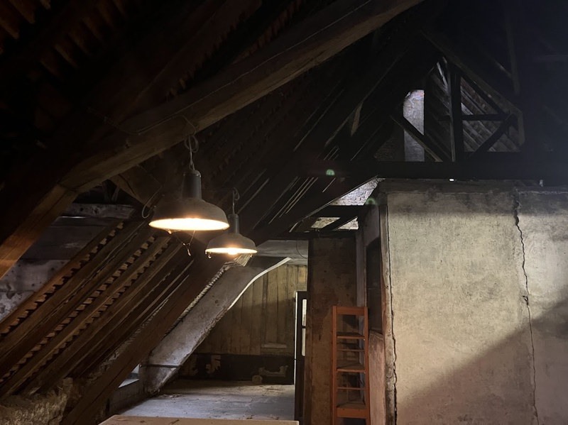 Vente Maison AUBUSSON - 7 pièces -460 m² - (23200)