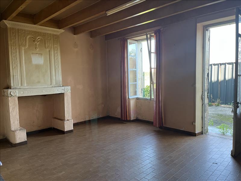 Vente Maison EYRANS - 2 pièces -83 m² - (33390)