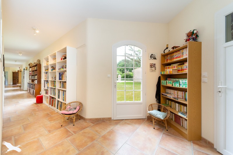 Vente Maison ST CHRISTOLY DE BLAYE - 8 pièces -350 m² - (33920)