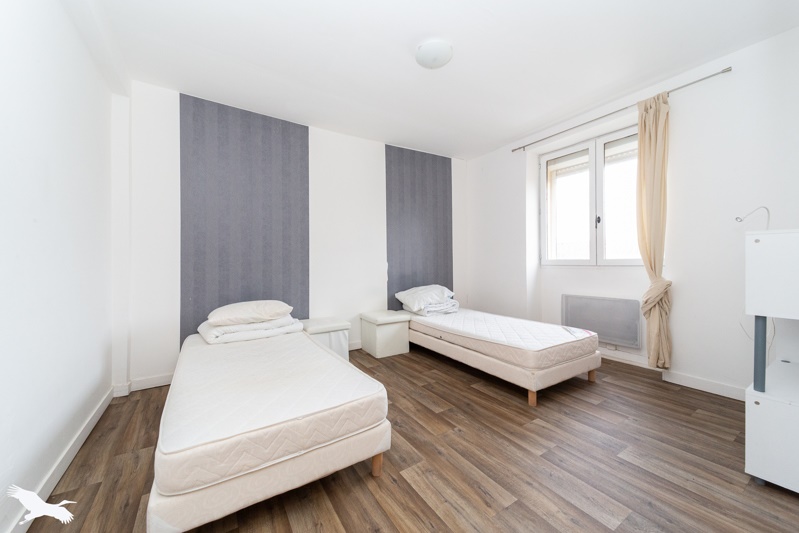Vente Immeuble ST ANDRONY - -  400 m² - (33390)