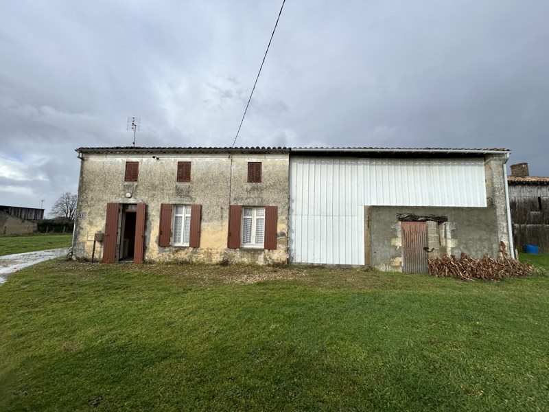 Vente Maison Saint-Ciers-sur-Gironde - 2 pièces -85 m² - (33820)