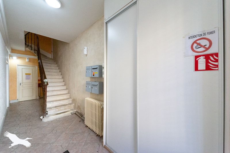 Vente Immeuble BLAYE - -  250 m² - (33390)