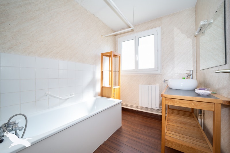 Vente Maison BLAYE - 5 pièces -120 m² - (33390)