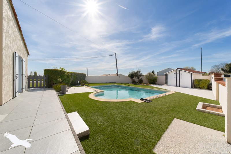 Vente Maison FOURS - 6 pièces -230 m² - (33390)