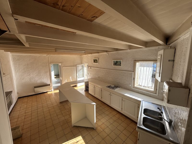 Vente Maison ST ANDRONY - 4 pièces -130 m² - (33390)