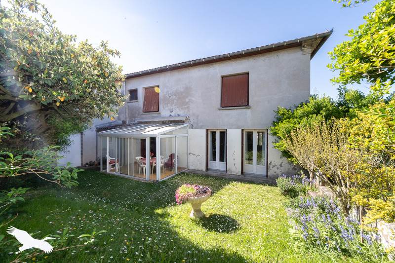 Vente Maison GAURIAC - 5 pièces -138 m² - (33710)