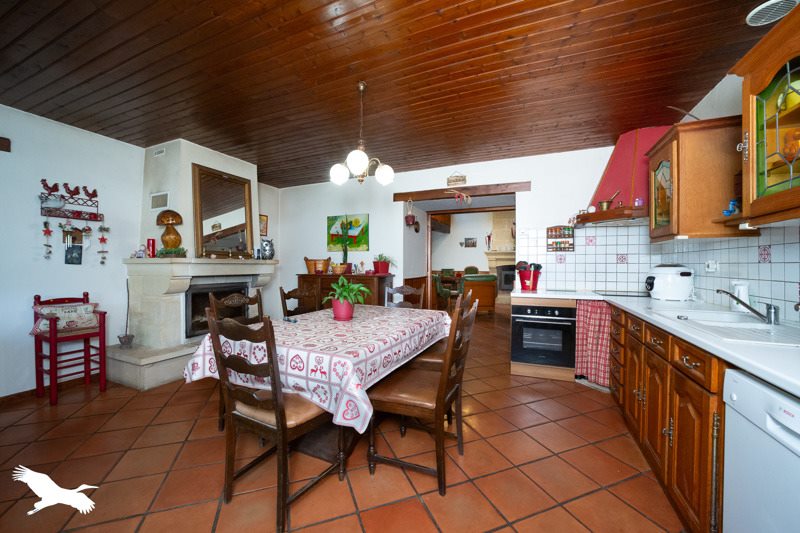 Vente Maison CARS - 5 pièces -185 m² - (33390)