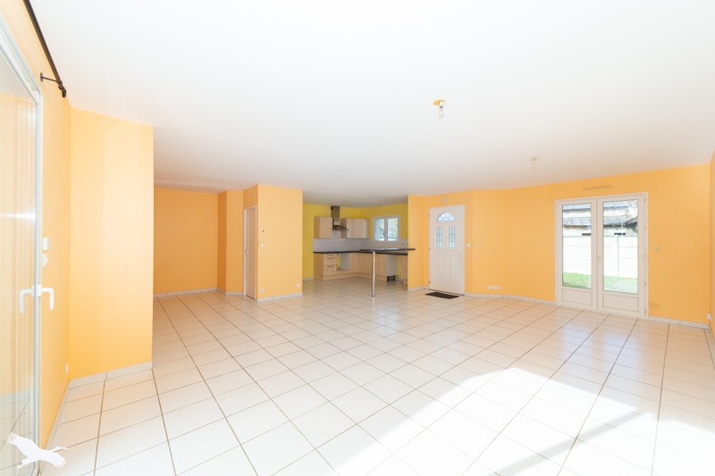 Vente Maison ST GIRONS D AIGUEVIVES - 4 pièces -96 m² - (33920)