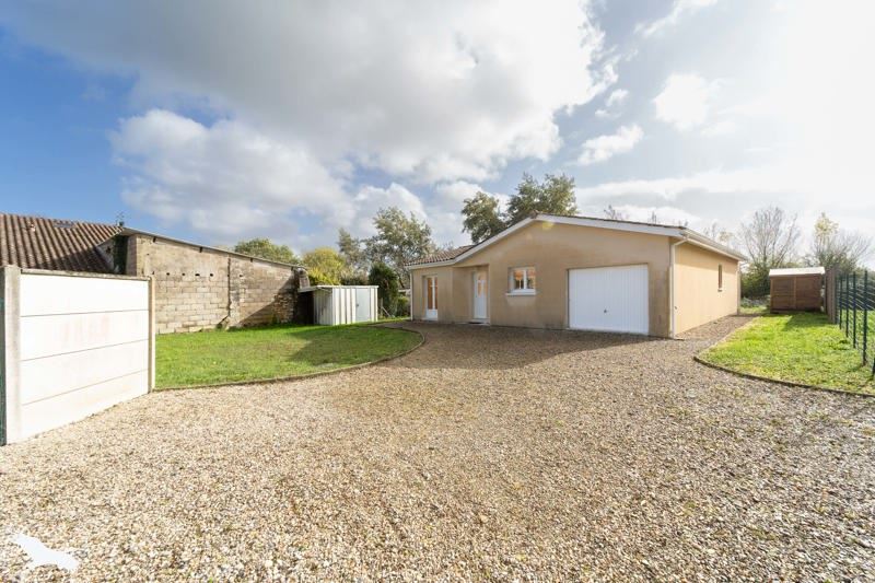 Vente Maison ST GIRONS D AIGUEVIVES - 4 pièces -96 m² - (33920)