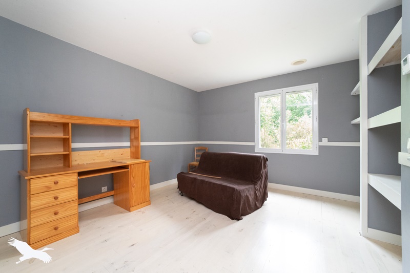 Vente Maison ETAULIERS - 6 pièces -175 m² - (33820)