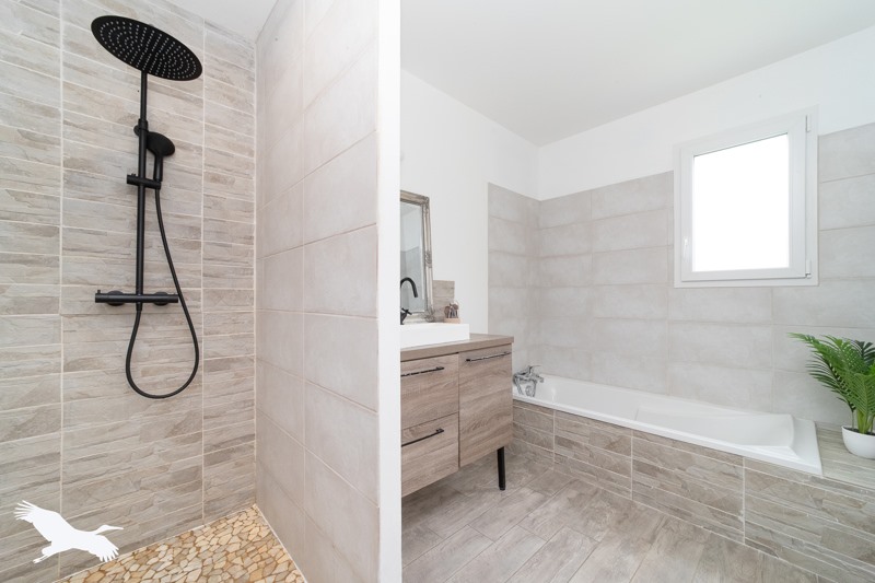 Vente Maison BAYON SUR GIRONDE - 4 pièces -109 m² - (33710)