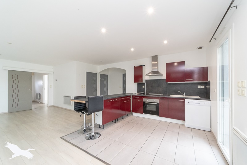 Vente Maison ANGLADE - 5 pièces -119 m² - (33390)