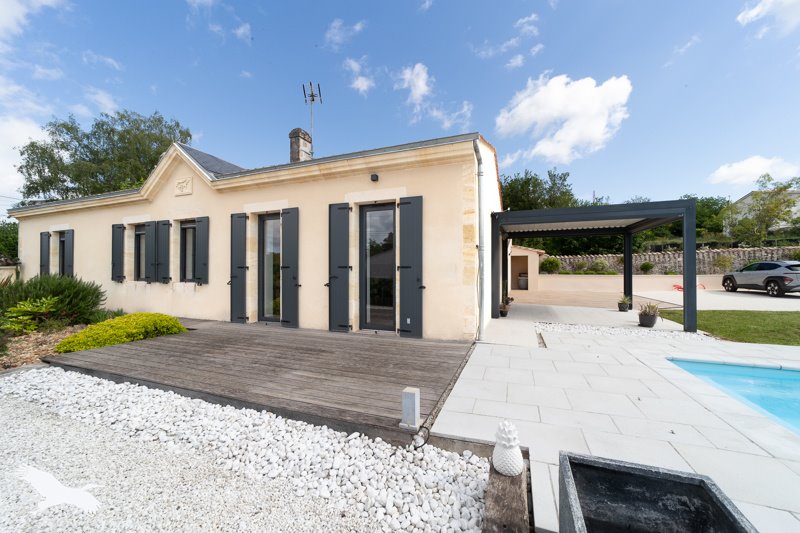 Vente Maison BLAYE - 4 pièces -110 m² - (33390)