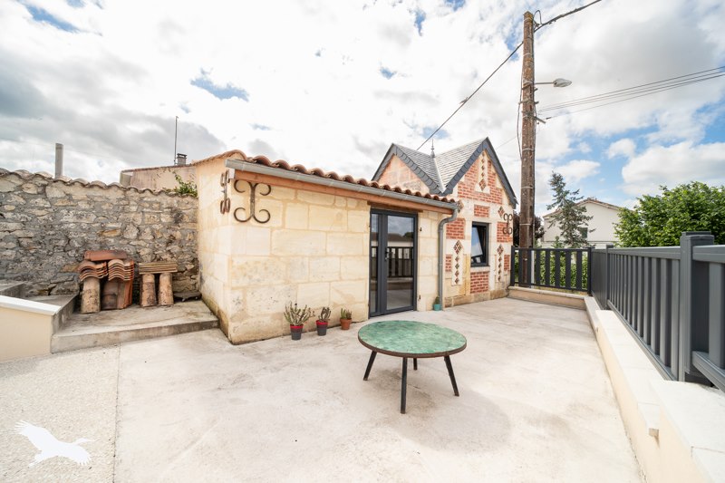 Vente Maison BLAYE - 4 pièces -110 m² - (33390)
