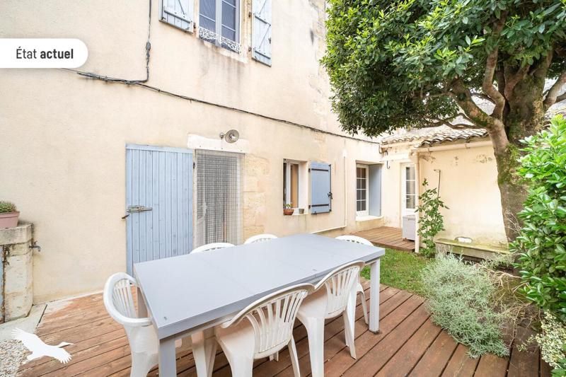Vente Maison BLAYE - 5 pièces -184 m² - (33390)