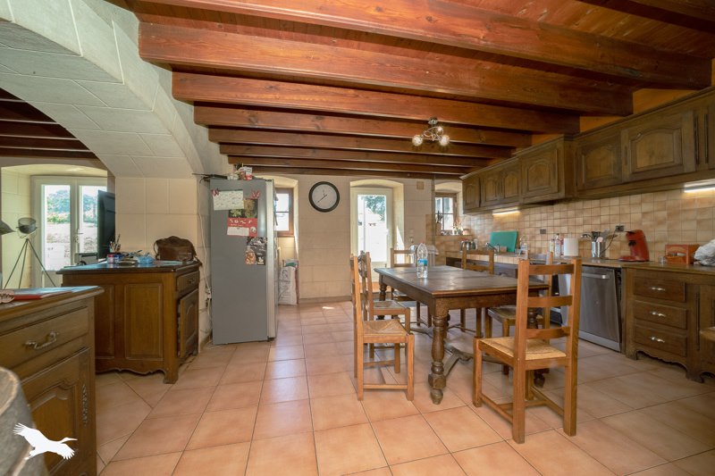 Vente Maison Plassac - 7 pièces -193 m² - (33390)