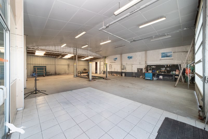 Vente Maison BERSON - 5 pièces -182 m² - (33390)
