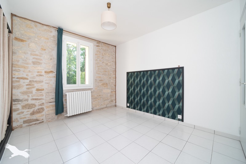 Vente Maison ST AUBIN DE BLAYE - 6 pièces -172 m² - (33820)