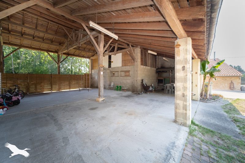 Vente Maison ST AUBIN DE BLAYE - 6 pièces -172 m² - (33820)