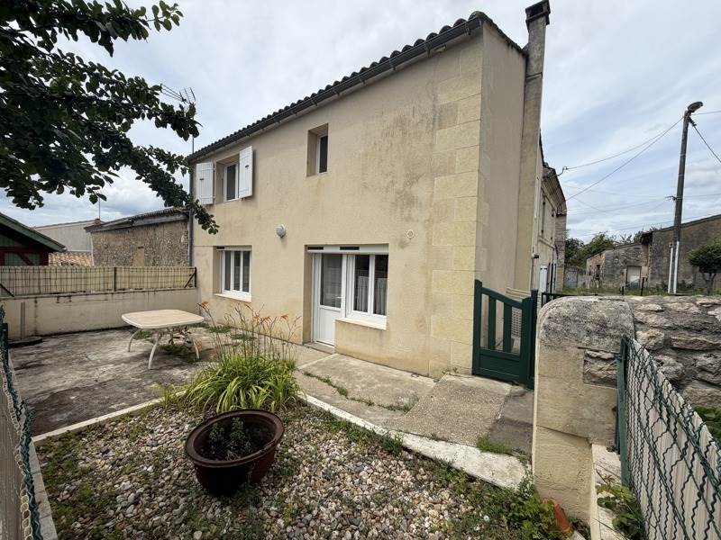 Vente Maison PLASSAC - 3 pièces -86 m² - (33390)