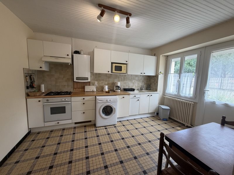Vente Maison PLASSAC - 3 pièces -86 m² - (33390)