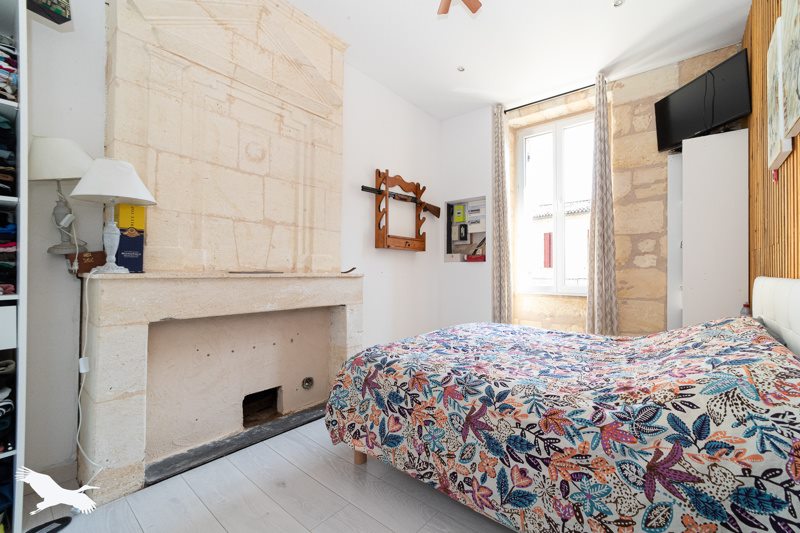Vente Maison BAYON SUR GIRONDE - 5 pièces -114 m² - (33710)
