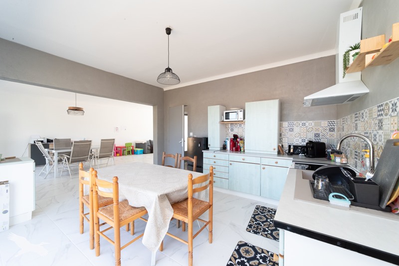 Vente Maison Eyrans - 7 pièces -190 m² - (33390)