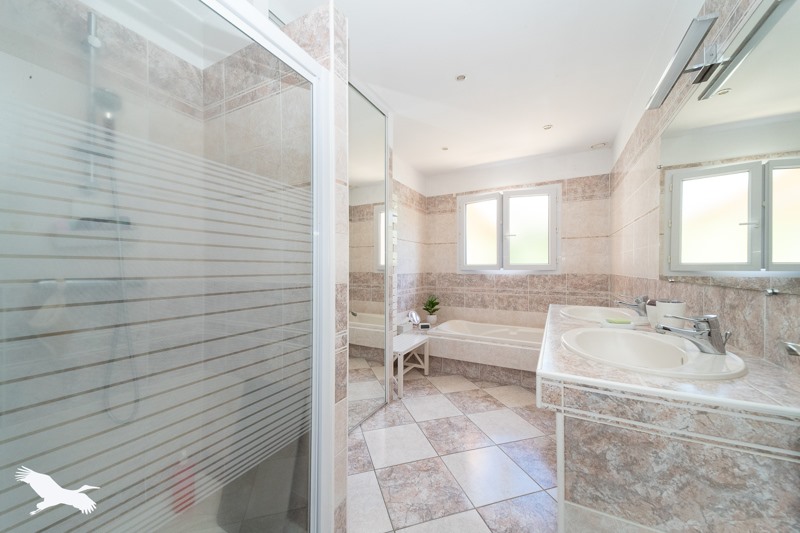 Vente Maison BRAUD ET ST LOUIS - 5 pièces -127 m² - (33820)