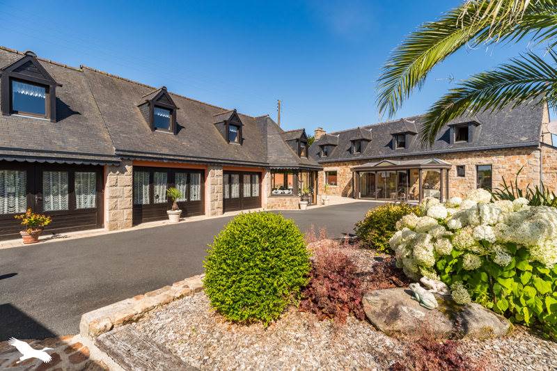 Vente Maison TONQUEDEC - 10 pièces -125 m² - (22140)