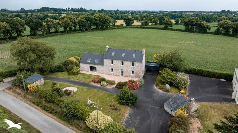 Vente Maison BERHET - 8 pièces -160 m² - (22140)
